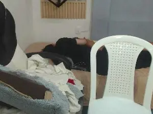 Cam4 Private Sex Chat of Iantwink18