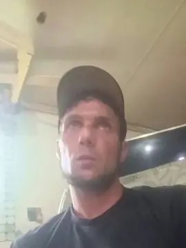 Cam4 Free Porn Cam of DoitDirt93
