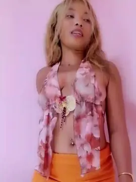 Cam4 Live Porn of Ellah1