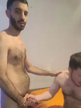 Cam4 Live Sex of roniyleandro