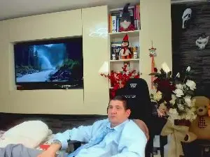 Cam4 Watch Live Sex Cams of CRISSETAN
