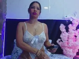 Camsoda Free Porn Cam of skinnyindiian