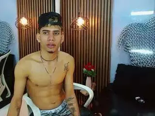 Camsoda Sex Cam of skinny-cute-alyer