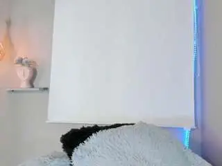 Camsoda Free Live Porn of roxy-stone1
