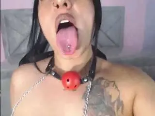 Camsoda Nude Webcam of m-eris-s