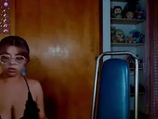 Camsoda Live Sex Cam of princess-nahia23