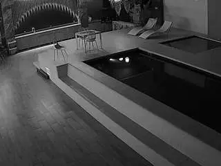 Camsoda Sex Cam of voyeurcam-casa-salsa-gym