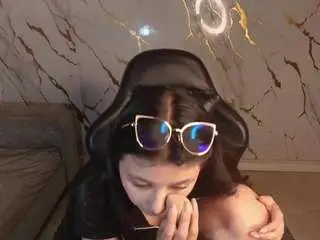 Camsoda Adult Video Chat of honeydoll-tf