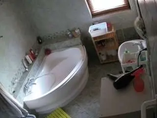Camsoda Best live sex cam show of voyeurcam-julmodels-bath-1st-2