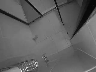 Camsoda Sex Chat of voyeurcam-jb-shower-2