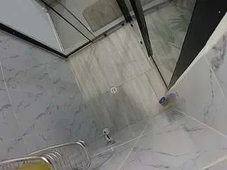 Camsoda Live Porn of voyeurcam-jb-shower-2