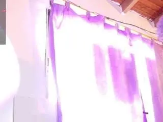 Camsoda Live Sex Cam of black-pussydoll