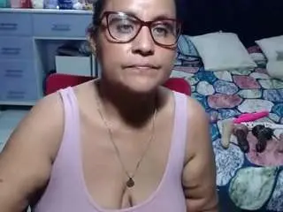 Camsoda Private Sex Chat of samy-mature