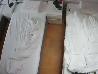 Camsoda Private Sex Chat of voyeurcam-julmodels-bed-5