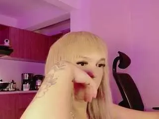 Camsoda Free Live Porn of kendallcurkovaa