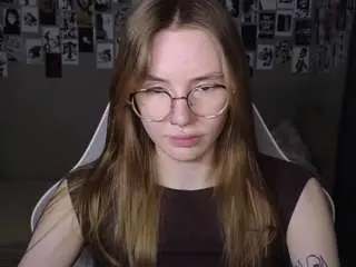 Camsoda Nude Webcam of littlevildevil