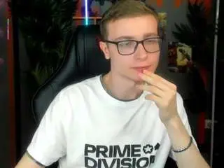Camsoda Live Sex Cam of emmitbarker