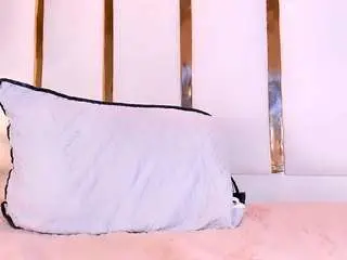 Camsoda Free Live Porn of julietajackson23