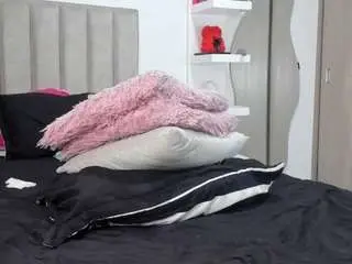 Camsoda Sex Cam of queen-antonella-oficial