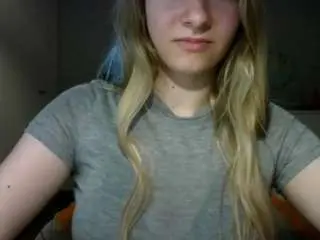 Camsoda Watch Live Sex Cams of rosiejune