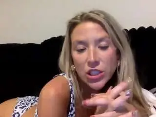 Camsoda Sex Cam of misssalyssaaa