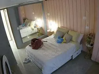 Camsoda Free Porn Cam of voyeurcam-casa-salsa-bedroom-2