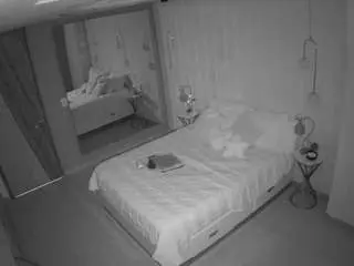 Camsoda Watch Live Sex Cams of voyeurcam-casa-salsa-bedroom-2