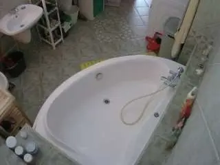 Camsoda Live Porn of voyeurcam-julmodels-bath-1st-1