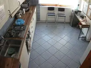 Camsoda Nude Webcam of voyeurcam-julmodels-kitchen-2