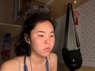 Camsoda Sex Cam of genniewaltemeyer