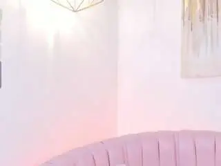 Camsoda Free Porn Cam of sofia-ange