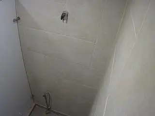 Camsoda Live Sex Cam of voyeurcam-jb-shower-1