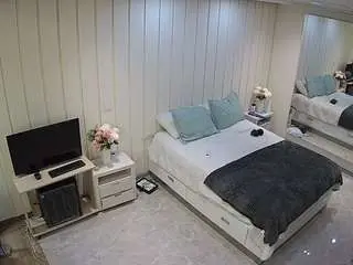 Camsoda Watch Live Sex Cams of voyeurcam-casa-salsa-bedroom-5
