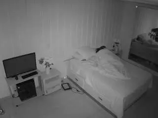 Camsoda Sex Cam of voyeurcam-casa-salsa-bedroom-5