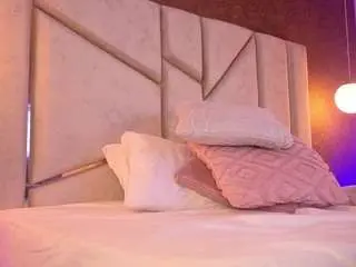 Camsoda Watch Live Sex Cams of nayla-potter