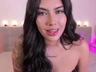 Camsoda Nude Webcam of isabella-monroe