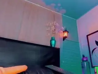 Camsoda Live Sex Cam of chanell-sexyass