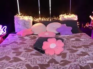 Camsoda Watch Live Sex Cams of lylayeess