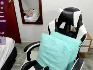 Camsoda Sex Cam of aida-hadid