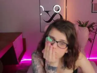 Camsoda Private Sex Chat of ariell-mini