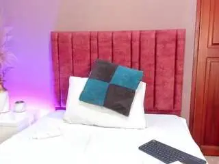 Camsoda Watch Live Sex Cams of freyacameroon