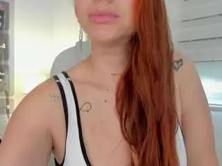 Camsoda Adult Webcam of curvy-samantta