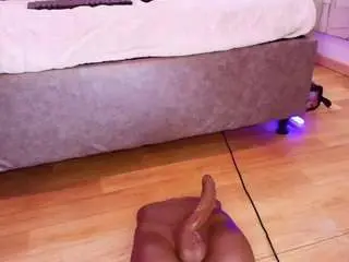 Camsoda Adult Webcam of esmeralda-bigbotty