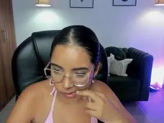 Camsoda Adult Webcams of alana-martiins