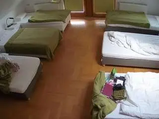 Camsoda Watch Live Sex Cams of voyeurcam-julmodels-bed-6