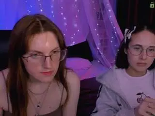 Camsoda Sex Chat of mona-cloud