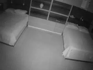 Camsoda Nude Webcam of voyeurcam-casa-salsa-versus-room