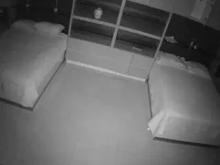 Camsoda Adult Webcam of voyeurcam-casa-salsa-versus-room