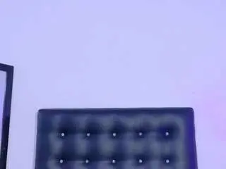 Camsoda Live Sex Cam of skinny-hottie18