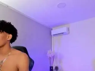 Camsoda Best Webcam of adam-walker90
